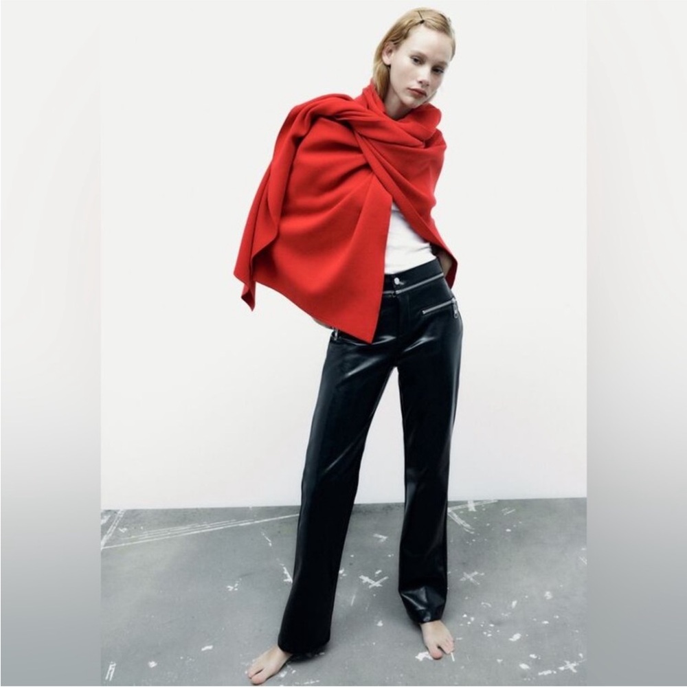 NWOT Zara Zippered Faux Leather High Waisted Pants